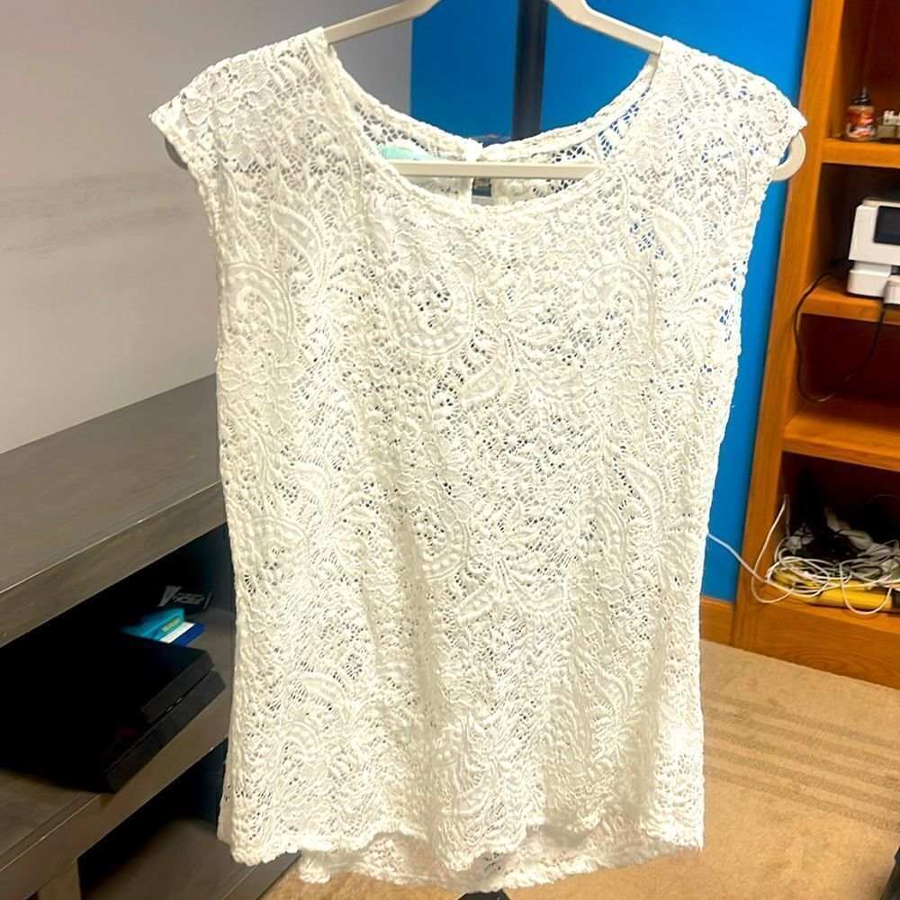 Maurice’s lace top, women’s large, cream